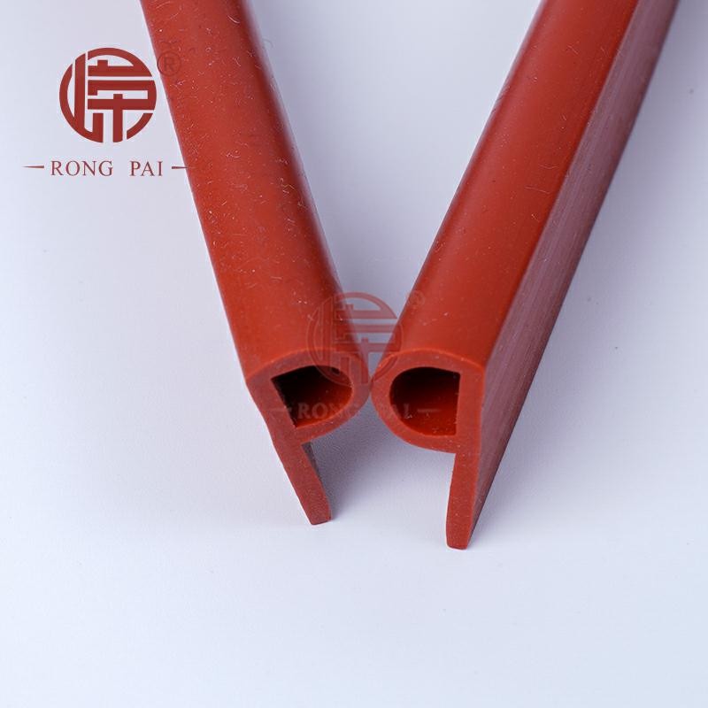 硅膠密封條在高溫情況下還可以維持密封嗎？-常州嶸牌橡塑制品有限公司