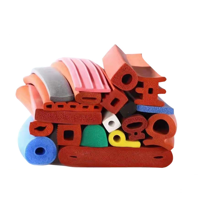 工業(yè)環(huán)境苛刻，密封條易老化？嶸牌硅膠發(fā)泡條耐候抗老化，寬溫域保持彈性，壽命更長