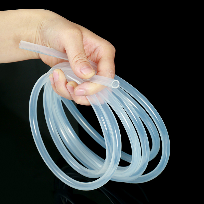 嶸牌抗黃變硅膠管：破解發(fā)黃難題，讓設(shè)備持久潔凈如新