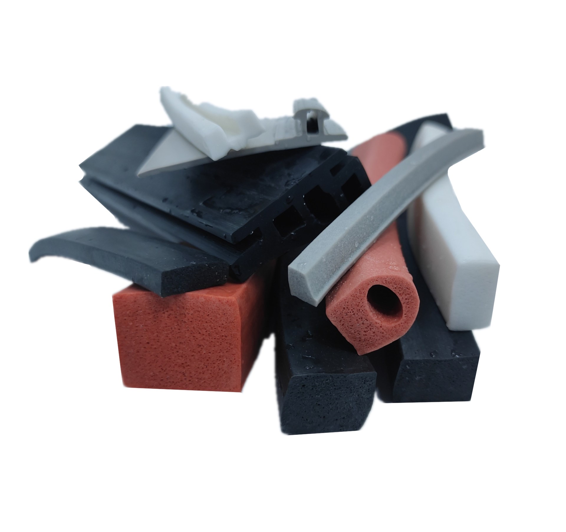 嶸牌耐候硅膠條：打破“進(jìn)口-國(guó)產(chǎn)”困局，以地標(biāo)級(jí)驗(yàn)證實(shí)現(xiàn)更優(yōu)總成本